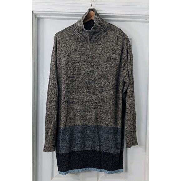 Gap Versatile Turtleneck Sweater - Picture 2 of 4